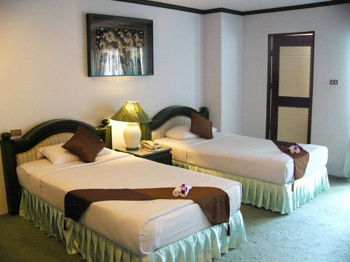 Chiangmai Ratanakosin Hotel Chiang Mai Exterior foto